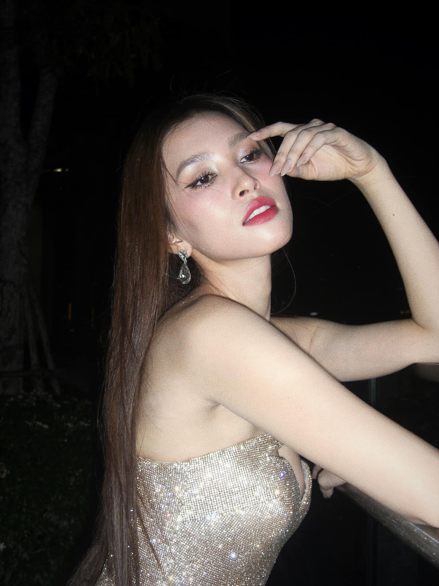 Vbiz có nàng hậu visual tỷ lệ vàng Vbiz có nàng hậu visual tỷ lệ vàng