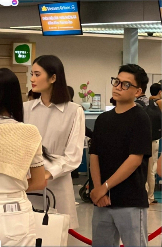 Ý Nhi trở lại Úc du học, bạn trai bình luận 2 chữ lộ tình trạng yêu đương hiện tại- Ảnh 4. Ý Nhi trở lại Úc du học, bạn trai bình luận 2 chữ lộ tình trạng yêu đương hiện tại- Ảnh 4.