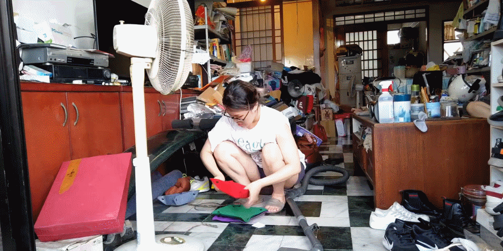 Một ngôi nhà 3 năm không dọn dẹp sẽ trở thành một mớ hỗn độn như thế nào?- Ảnh 5. Một ngôi nhà 3 năm không dọn dẹp sẽ trở thành một mớ hỗn độn như thế nào?- Ảnh 5.