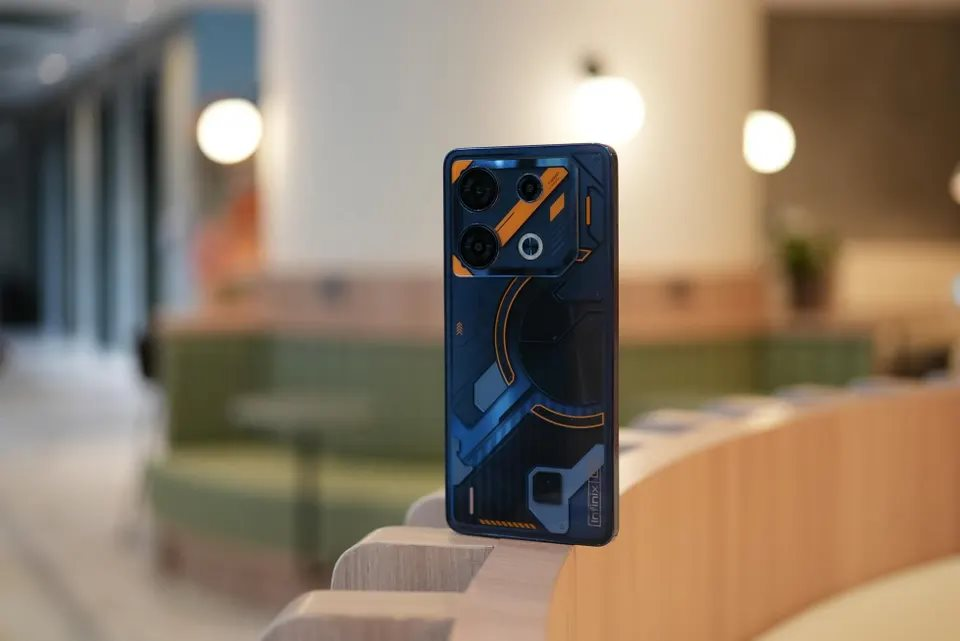 Điện thoại giá chỉ 5 triệu của Trung Quốc gây kinh ngạc khi "truất ngôi vương" Samsung- Ảnh 1. Điện thoại giá chỉ 5 triệu của Trung Quốc gây kinh ngạc khi "truất ngôi vương" Samsung- Ảnh 1.