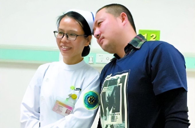Sao nhí có gia thế khét tiếng showbiz lâm cảnh sống bờ sống bụi, bới rác kiếm ăn qua ngày- Ảnh 8. Sao nhí có gia thế khét tiếng showbiz lâm cảnh sống bờ sống bụi, bới rác kiếm ăn qua ngày- Ảnh 8.