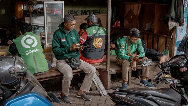 Việt Nam như "cỗ máy nghiền" dịch vụ gọi xe công nghệ: Gojek biết vậy sao còn lao vào như thiêu thân?- Ảnh 1. Việt Nam như "cỗ máy nghiền" dịch vụ gọi xe công nghệ: Gojek biết vậy sao còn lao vào như thiêu thân?- Ảnh 1.