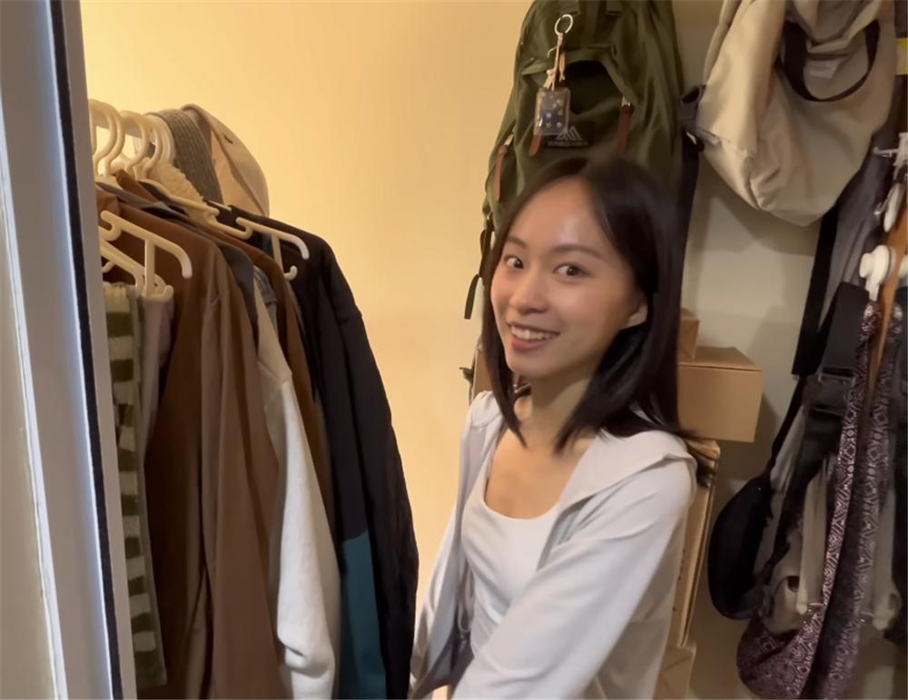 Căn phòng rộng 9m2 với giá thuê 17 triệu đồng/tháng của cô gái 29 tuổi: Thiết kế không lãng phí dù chỉ nửa mét- Ảnh 23. Căn phòng rộng 9m2 với giá thuê 17 triệu đồng/tháng của cô gái 29 tuổi: Thiết kế không lãng phí dù chỉ nửa mét- Ảnh 23.