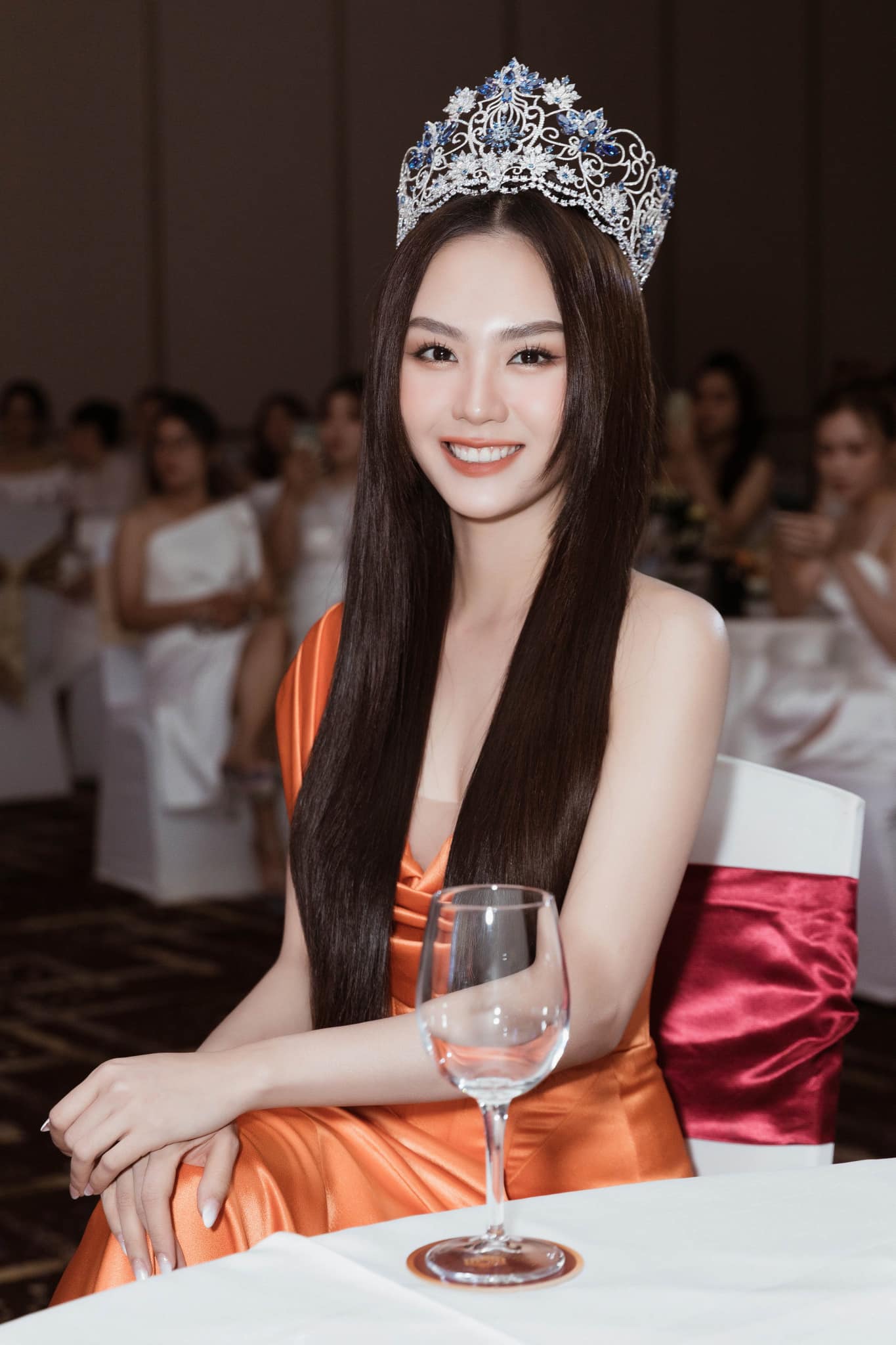 Hoa hậu gen Z bất ngờ tái xuất sau thời gian "bốc hơi" khỏi Vbiz- Ảnh 3. Hoa hậu gen Z bất ngờ tái xuất sau thời gian "bốc hơi" khỏi Vbiz- Ảnh 3.