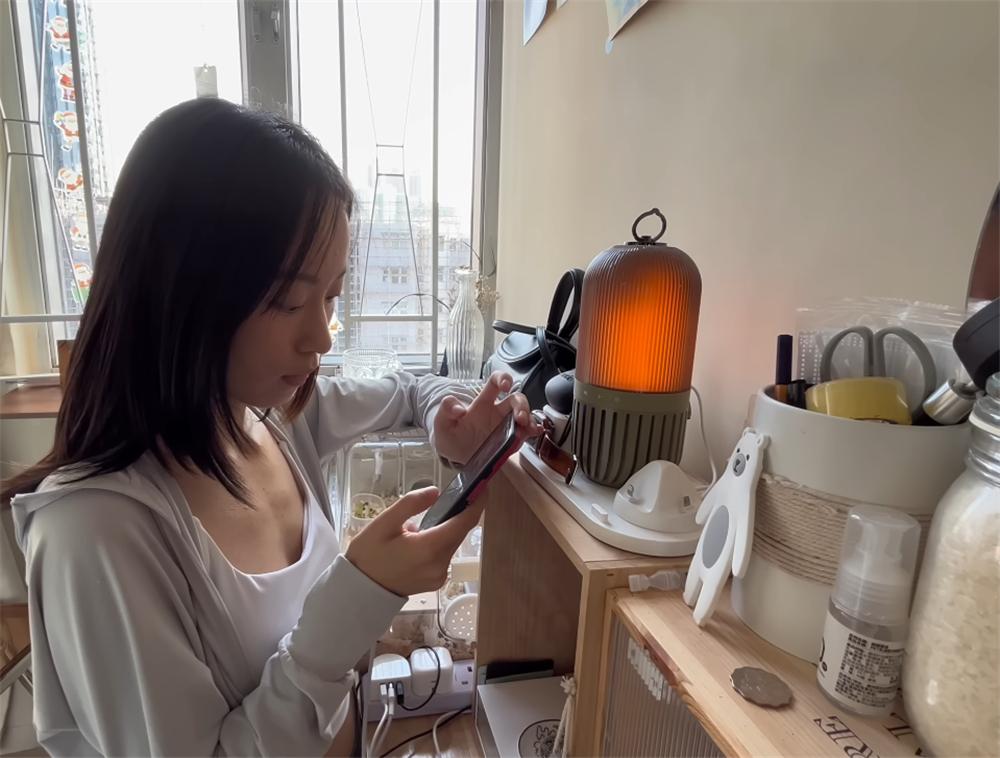 Căn phòng rộng 9m2 với giá thuê 17 triệu đồng/tháng của cô gái 29 tuổi: Thiết kế không lãng phí dù chỉ nửa mét- Ảnh 19. Căn phòng rộng 9m2 với giá thuê 17 triệu đồng/tháng của cô gái 29 tuổi: Thiết kế không lãng phí dù chỉ nửa mét- Ảnh 19.