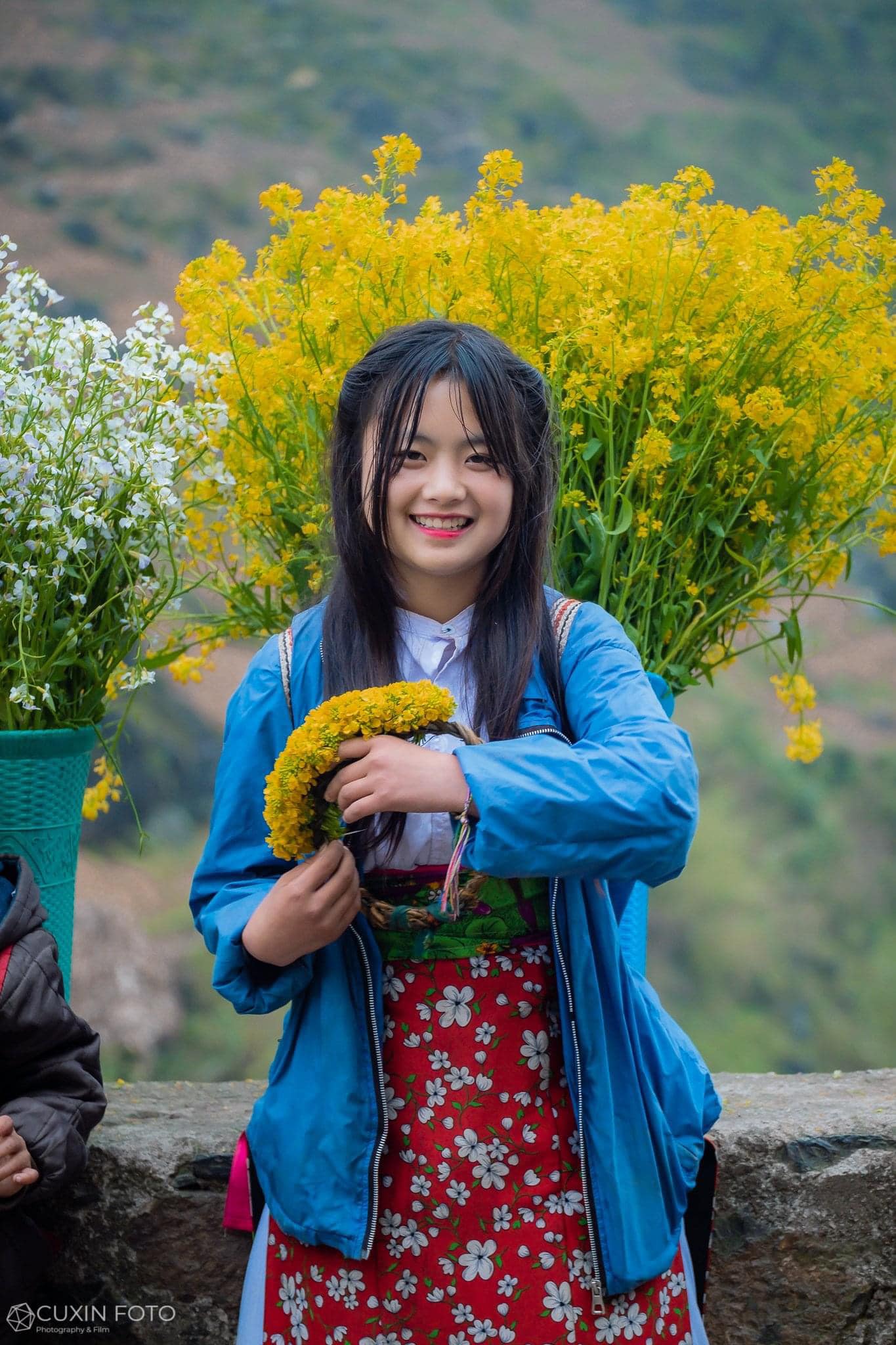 "Phúng Phính" Hà Giang cưới chồng hơn 6 tuổi: Gia thế chú rể gây tò mò- Ảnh 1. "Phúng Phính" Hà Giang cưới chồng hơn 6 tuổi: Gia thế chú rể gây tò mò- Ảnh 1.