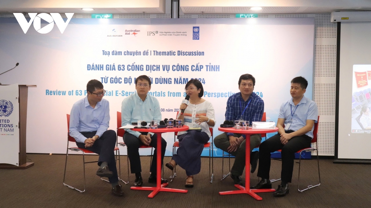 Dịch vụ công trực tuyến: Phục vụ người dân từ “bị động” sang “chủ động”- Ảnh 1. Dịch vụ công trực tuyến: Phục vụ người dân từ “bị động” sang “chủ động”- Ảnh 1.