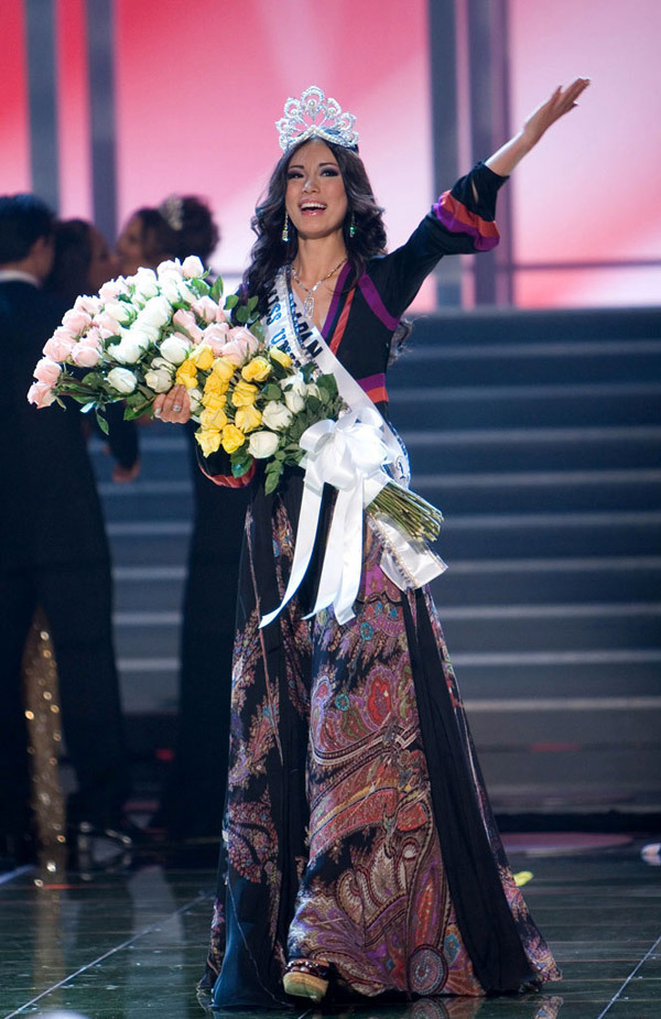 Quốc bảo nhan sắc Nhật Bản khiến cả châu Á tự hào khi đăng quang Miss Universe đâu rồi?- Ảnh 2. Quốc bảo nhan sắc Nhật Bản khiến cả châu Á tự hào khi đăng quang Miss Universe đâu rồi?- Ảnh 2.