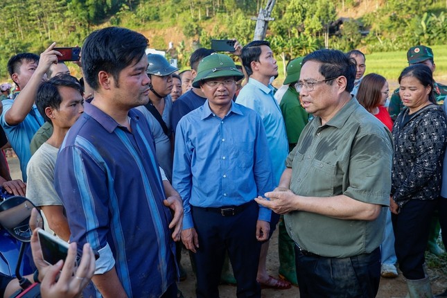 Thủ tướng: Chậm nhất 31/12 phải hoàn thành xây dựng lại thôn Làng Nủ- Ảnh 5. Thủ tướng: Chậm nhất 31/12 phải hoàn thành xây dựng lại thôn Làng Nủ- Ảnh 5.