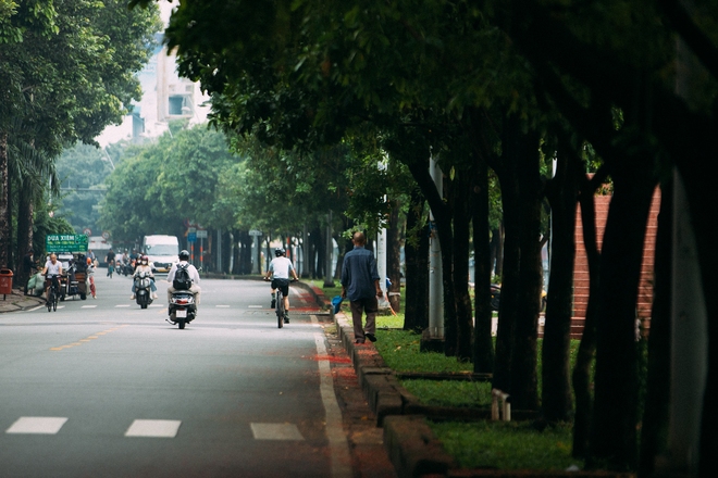 Có một TP.HCM đẹp yên bình dưới sắc cờ rực rỡ ngày Tết Độc Lập- Ảnh 17. Có một TP.HCM đẹp yên bình dưới sắc cờ rực rỡ ngày Tết Độc Lập- Ảnh 17.