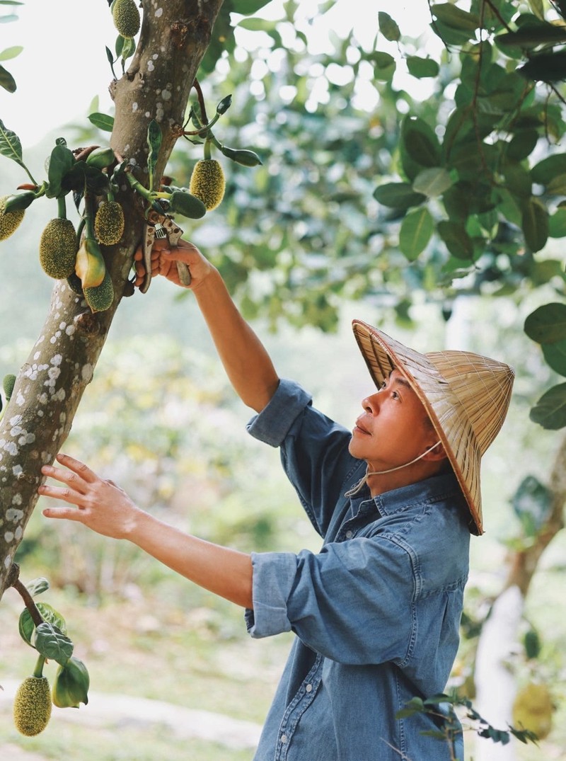 Dàn sao Việt xót xa trước loạt hình ảnh nam NSƯT Việt Hoàn đăng sau trận bão lịch sử- Ảnh 5. Dàn sao Việt xót xa trước loạt hình ảnh nam NSƯT Việt Hoàn đăng sau trận bão lịch sử- Ảnh 5.