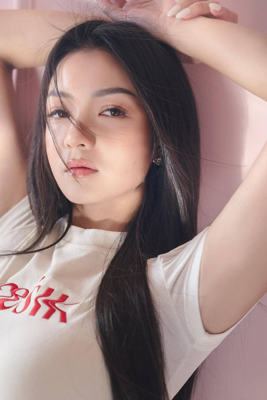 Hot girl đời đầu viral khắp MXH với bộ ảnh boxing 16 năm trước giờ ra sao?- Ảnh 9. Hot girl đời đầu viral khắp MXH với bộ ảnh boxing 16 năm trước giờ ra sao?- Ảnh 9.